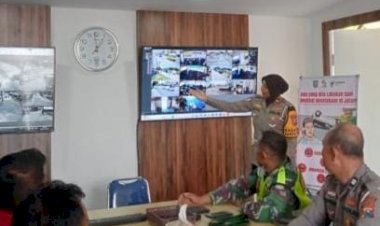 Operasi-Ketupat-Semeru-2025-Polres-Jombang-Pantau-Arus-Mudik-Melalui-48-CCTV